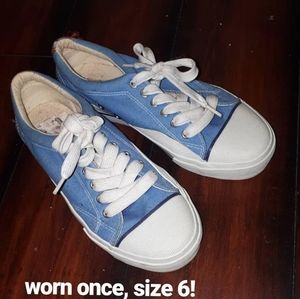 Retro Nikko blue cotton sneakers